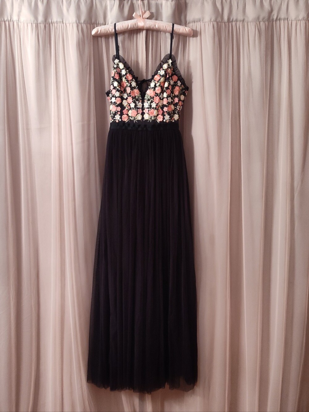 Needle & Thread Multicolored Floral Embroidered Tulle Maxi Dress. Size 6 - Picture 2 of 4